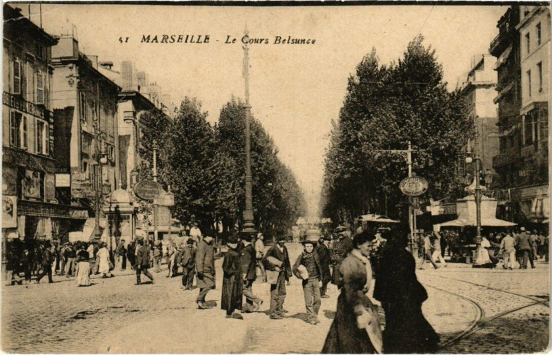 Carte postale ancienne Marseille - Le Cours Belsunce à Marseille