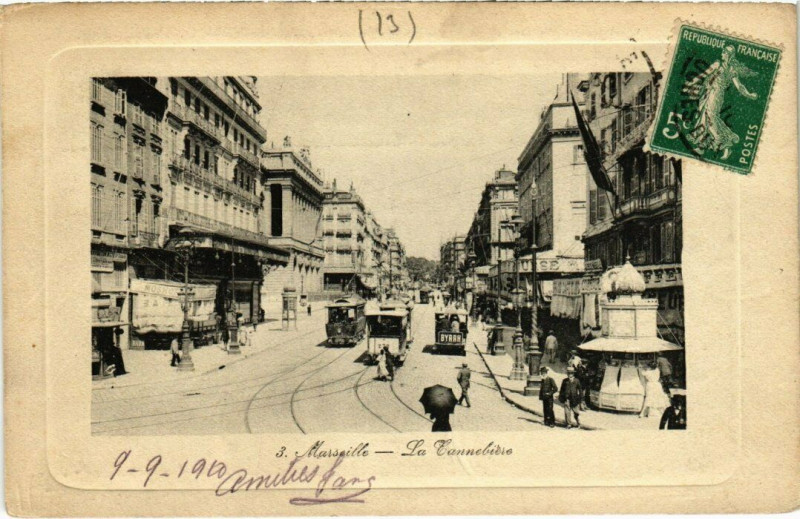 Carte postale ancienne Marseille La Cannebiere à Marseille