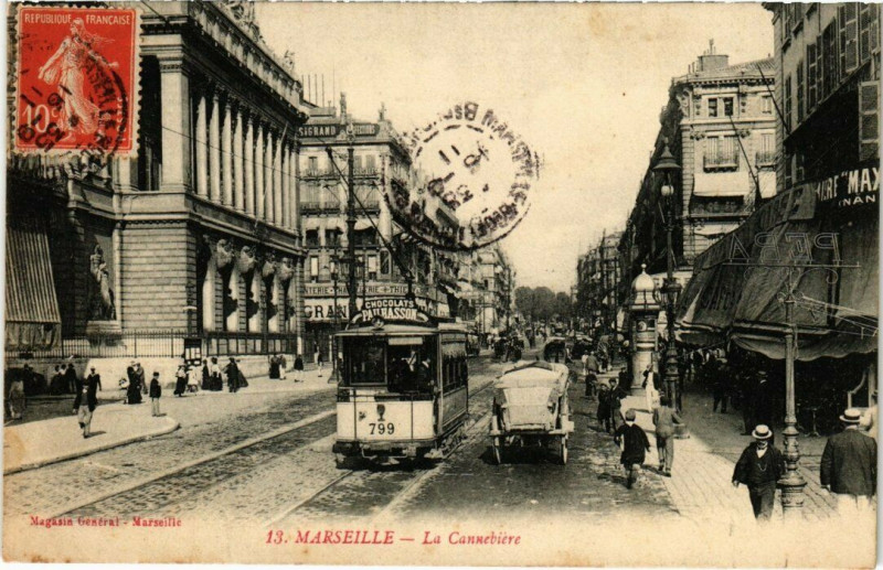 Carte postale ancienne Marseille La Cannebiere à Marseille