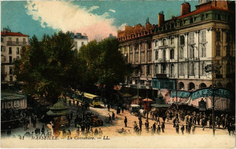 Carte postale ancienne Marseille La Cannebiere à Marseille