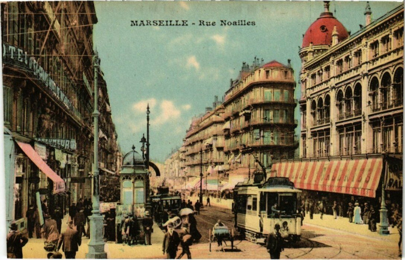 Carte postale ancienne Marseille Rue Noailles à Marseille