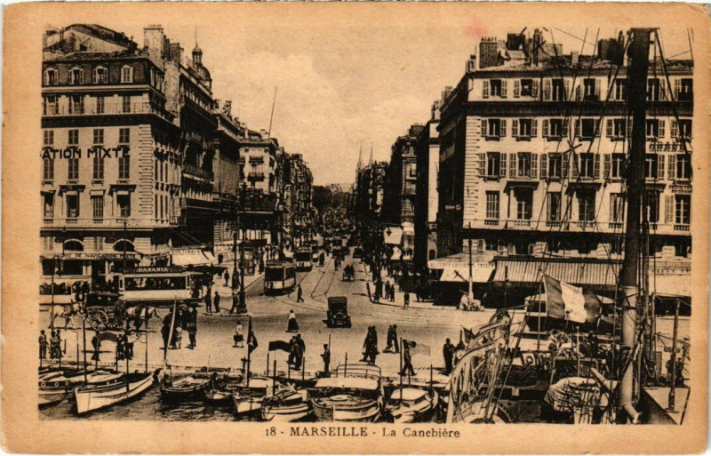 Carte postale ancienne Marseille La Canebiere à Marseille