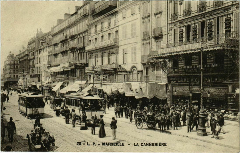Carte postale ancienne Marseille La Cannebiere à Marseille