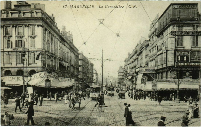 Carte postale ancienne Marseille La Cannebiere à Marseille