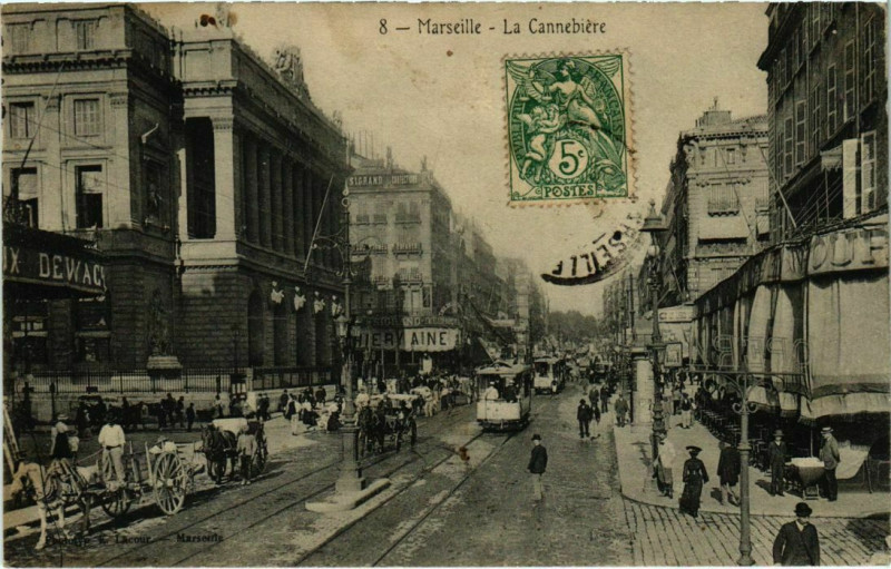 Carte postale ancienne Marseille La Cannebiere à Marseille