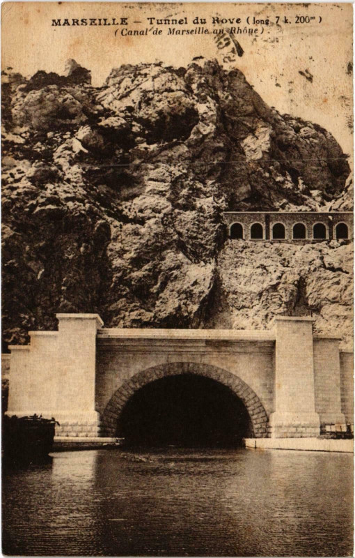 Carte postale ancienne Marseille - Tunnel du Rove à Marseille