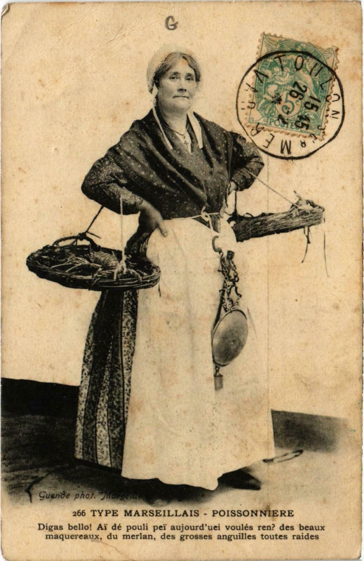 Carte postale ancienne Marseille - Types Marseillais Poissoniere à Marseille
