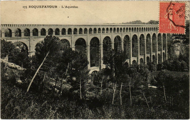 Carte postale ancienne Marseille - Roquefavour L'Aqueduc à Marseille