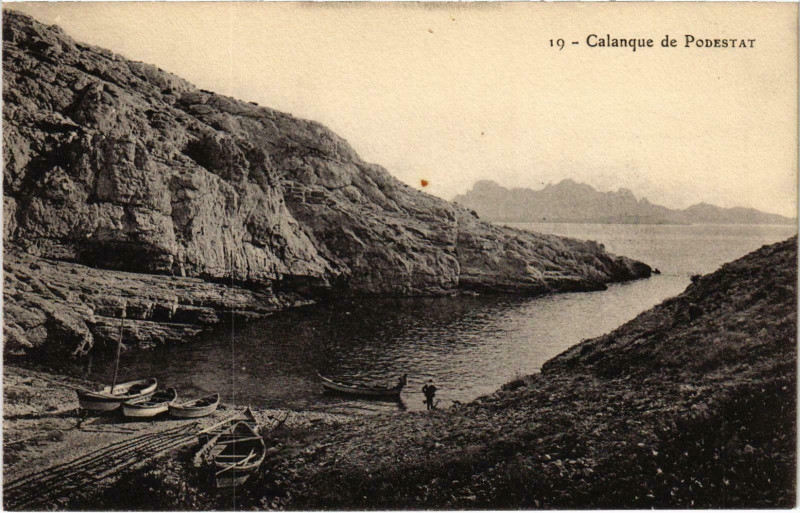 Carte postale ancienne Marseille - Calanque de Podestat à Marseille