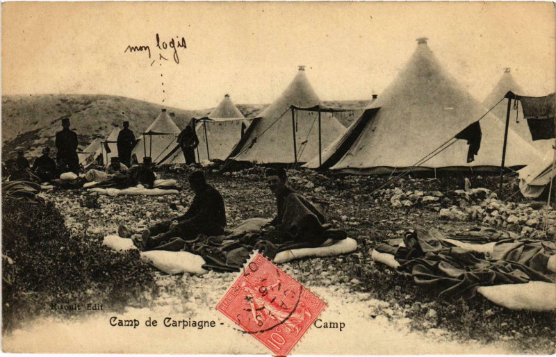 Carte postale ancienne Marseille - Camp de Carpiagne Camp à Marseille
