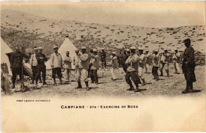 Carte postale ancienne Marseille - Carpiagne Exercise de Boxe à Marseille