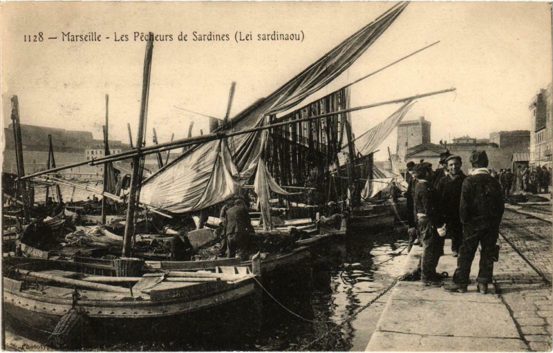 Carte postale ancienne Marseille - Les Pecheurs de Sardines (Lei sardinaou) à Marseille