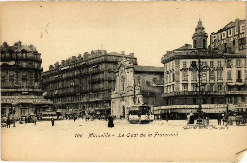 Carte postale ancienne Marseille - Le Quai de la Fraternite à Marseille