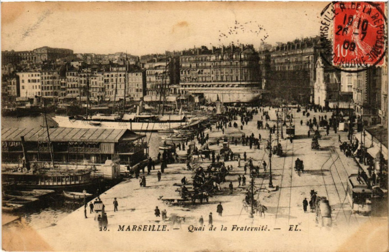 Carte postale ancienne Marseille Quai de la Fraternite à Marseille