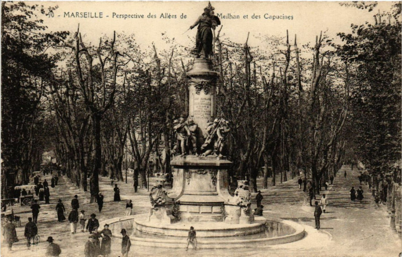 Carte postale ancienne Marseille Perspective des Allees de Meilhan et des Capucines à Marseille