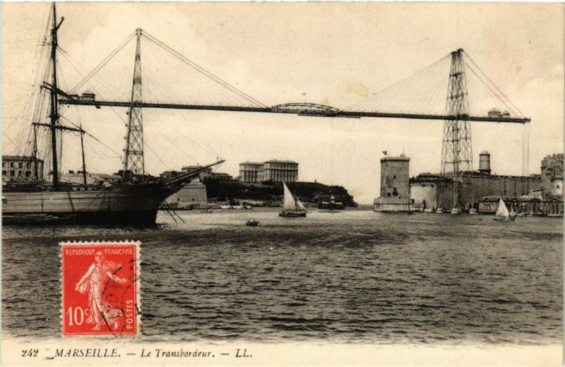 Carte postale ancienne Marseille Le Transbordeur à Marseille