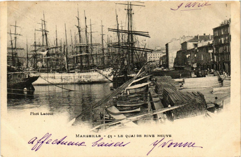 Carte postale ancienne Marseille Le Quai de Rive Neuve à Marseille