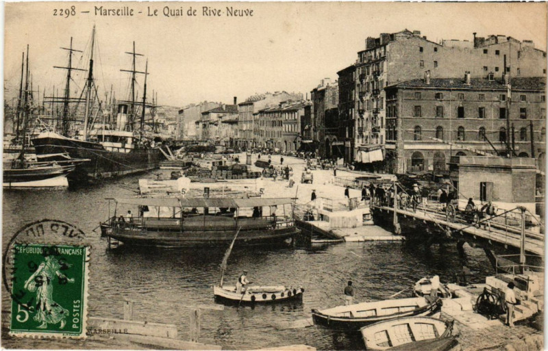 Carte postale ancienne Marseille Le Quai de Rive Neuve à Marseille