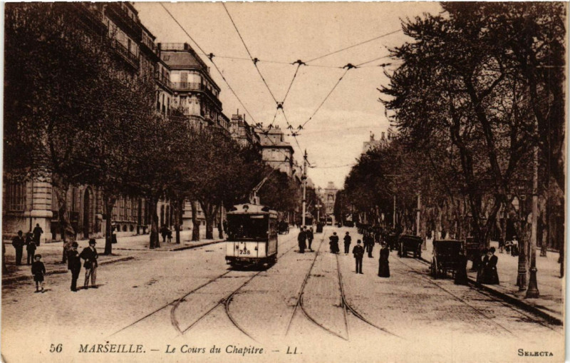 Carte postale ancienne Marseille Le Cours du Chapitre à Marseille