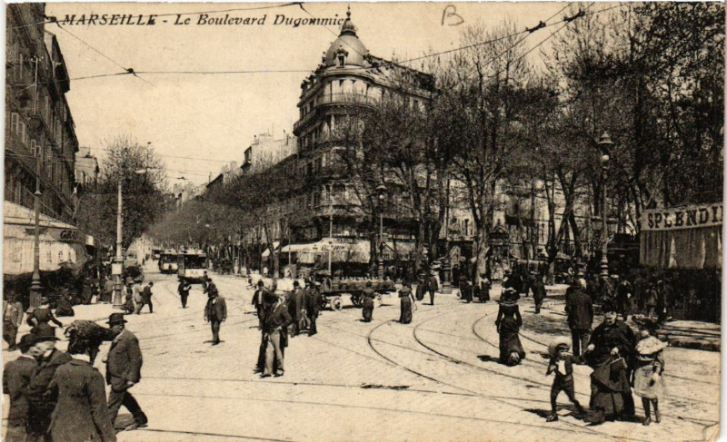 Carte postale ancienne Marseille Le Boulevard Dugemmier à Marseille
