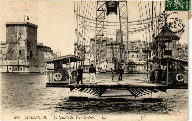 Carte postale ancienne Marseille La Nacelle du Transbordeur à Marseille