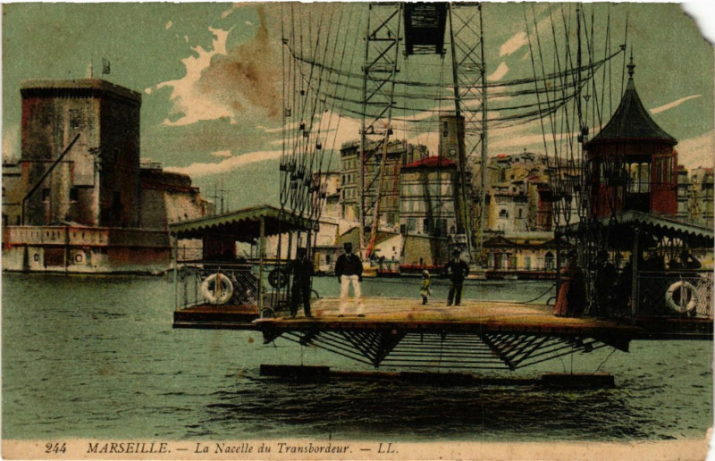 Carte postale ancienne Marseille La Nacelle du Transbordeur à Marseille