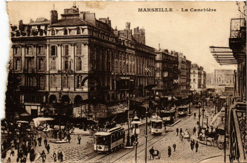 Carte postale ancienne Marseille La Cannebiere à Marseille