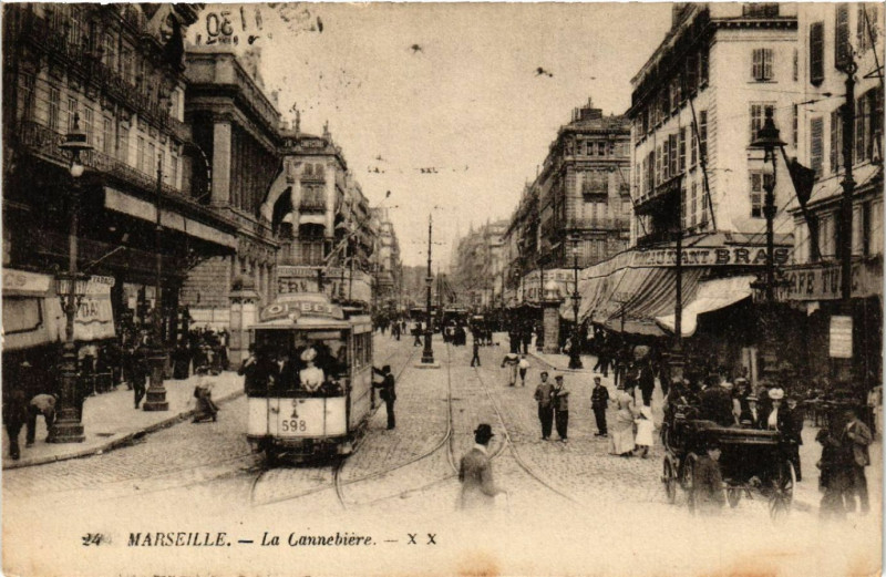 Carte postale ancienne Marseille La Cannebiere à Marseille