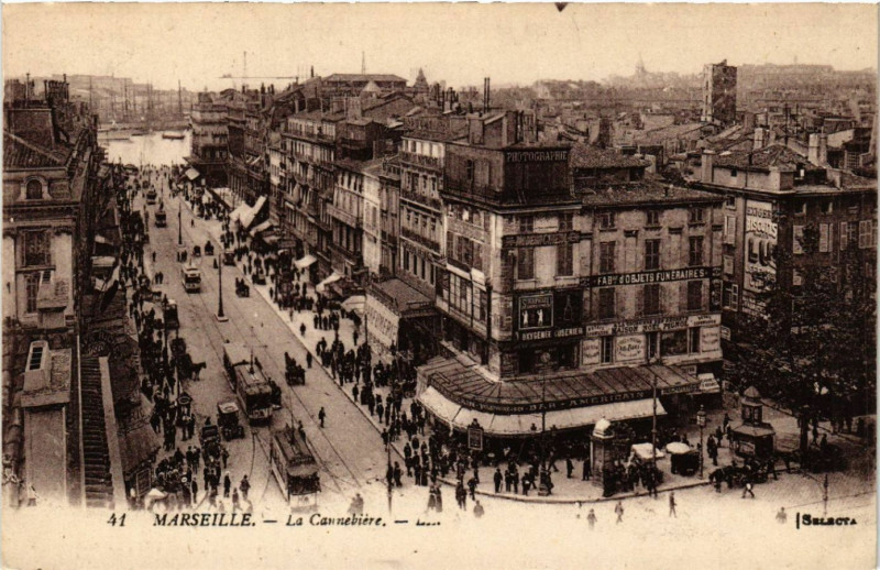 Carte postale ancienne Marseille La Cannebiere à Marseille