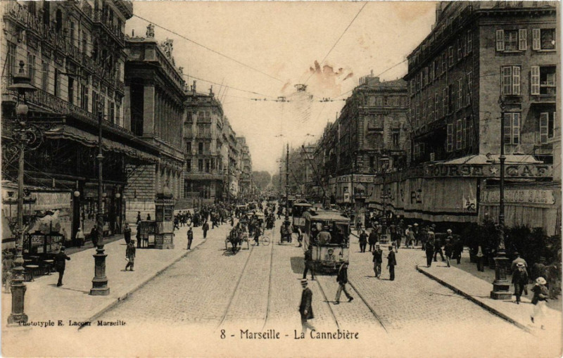 Carte postale ancienne Marseille La Cannebiere à Marseille