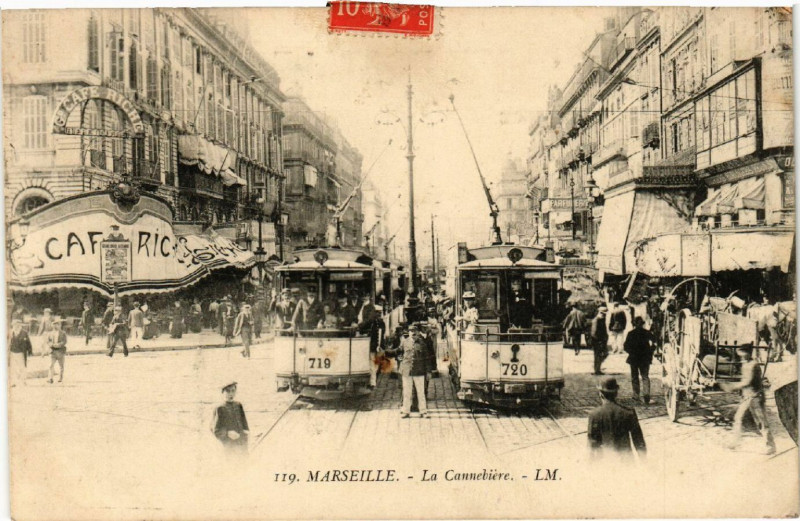 Carte postale ancienne Marseille La Cannabiere. à Marseille