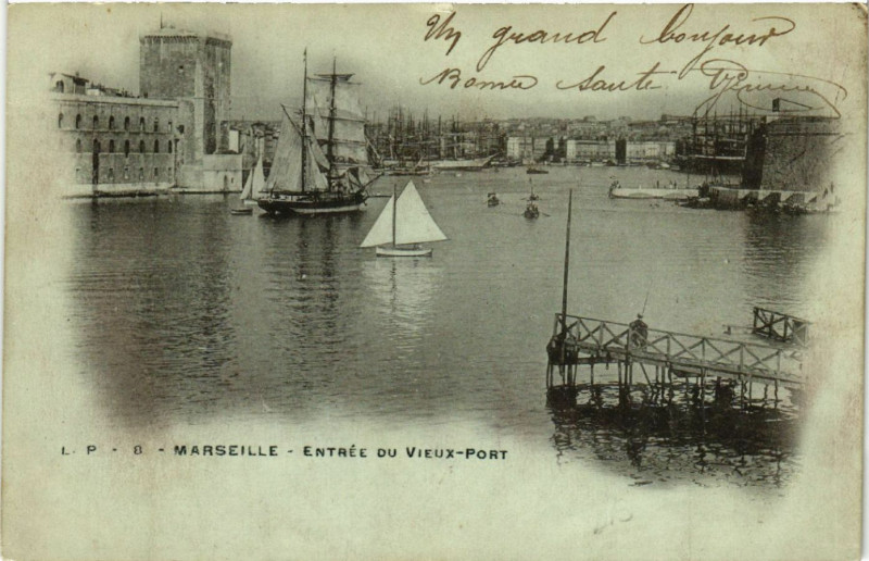 Carte postale ancienne Marseille Entree du Vieux Port à Marseille