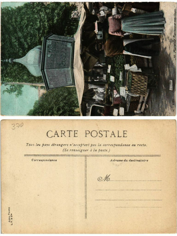 Carte postale ancienne Aqua 49. Marseille Marchand de coquillage à Marseille