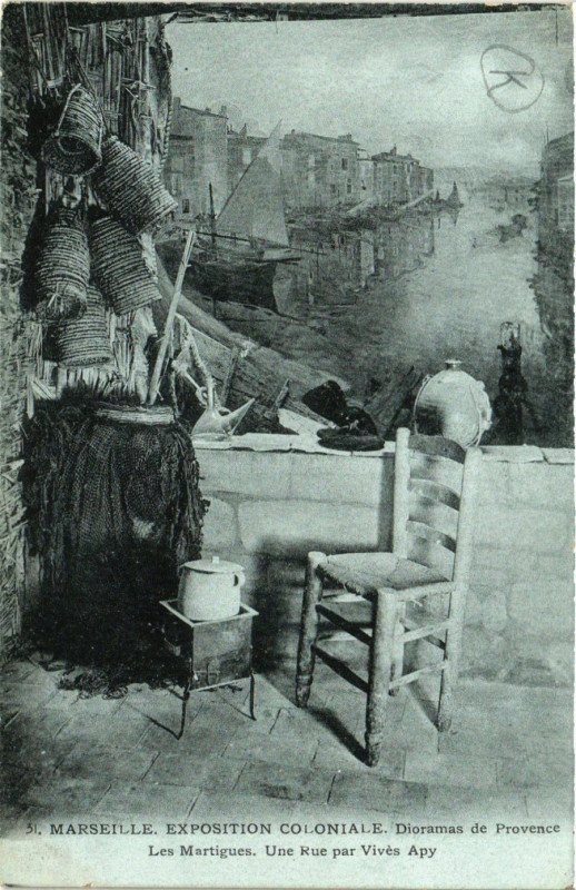 Carte postale ancienne Marseille Expo Coloniale-Les Martigues-Dioramas de Provence à Marseille