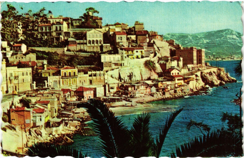 Carte postale ancienne Marseille La Promenade de la Corniche La Plage du Prophete à Marseille
