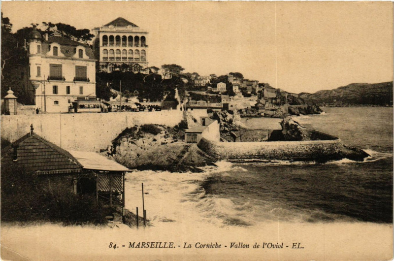 Carte postale ancienne Marseille La Corniche Vallon de l'Oviol à Marseille