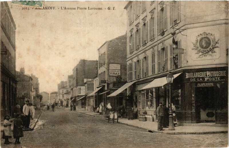 Carte postale ancienne Malakoff Avenue Pierre Larousse à Malakoff