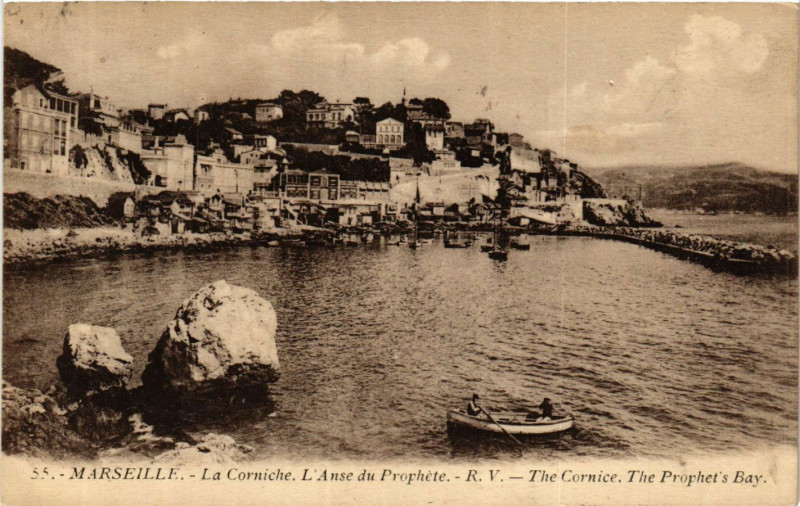 Carte postale ancienne Marseille La Corniche L'Anse du Prophete à Marseille