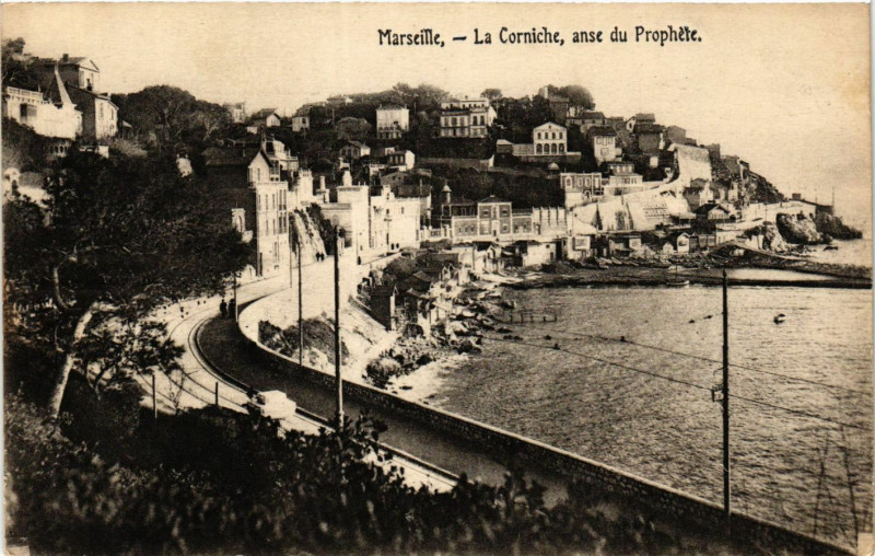 Carte postale ancienne Marseille La Corniche anse du Prophete à Marseille