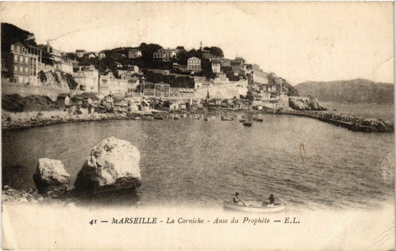 Carte postale ancienne Marseille La Corniche Anse du Prophete à Marseille