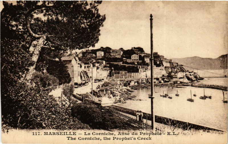 Carte postale ancienne Marseille La Corniche anse du Prophete à Marseille