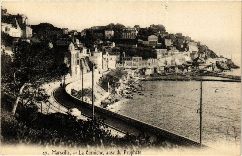 Carte postale ancienne Marseille La Corniche anse du Prophete à Marseille