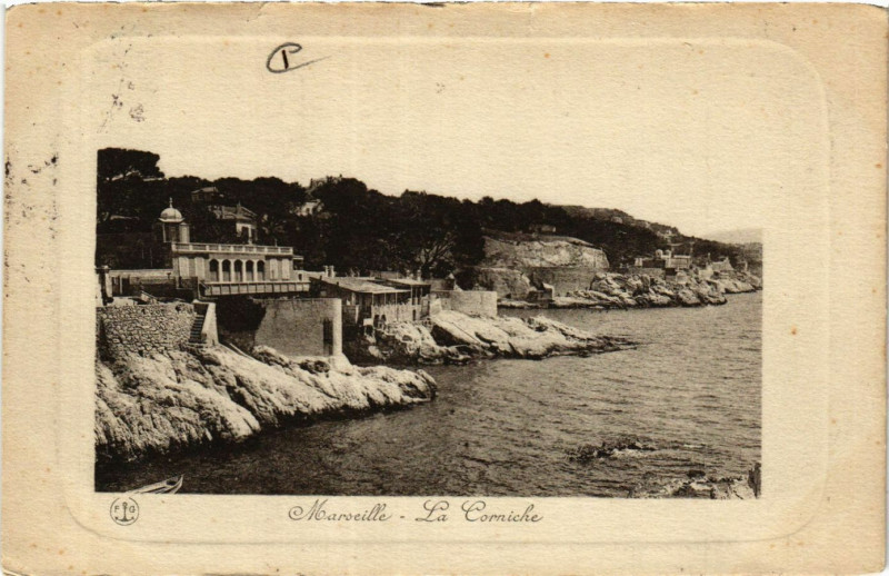 Carte postale ancienne Marseille La Corniche à Marseille
