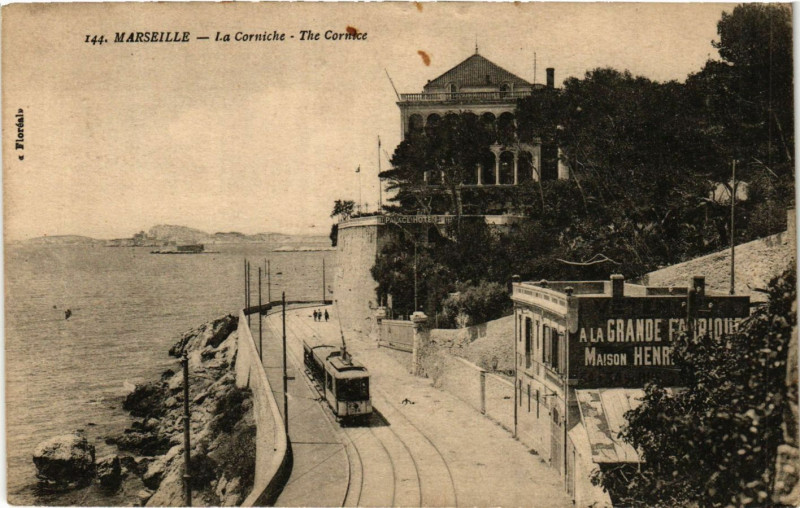 Carte postale ancienne Marseille La Corniche à Marseille