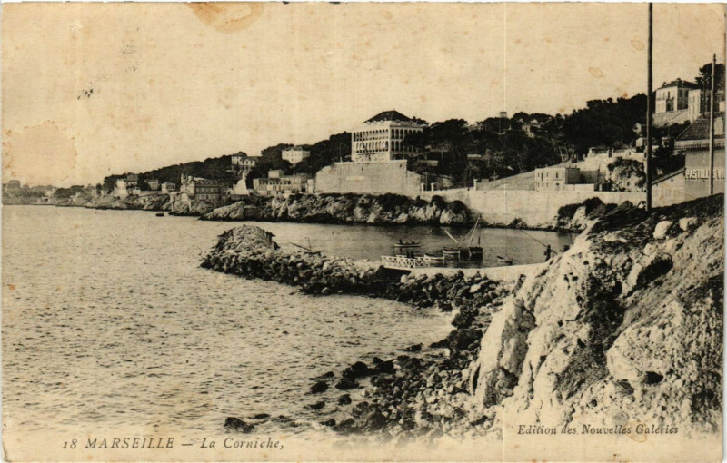 Carte postale ancienne Marseille La Corniche à Marseille