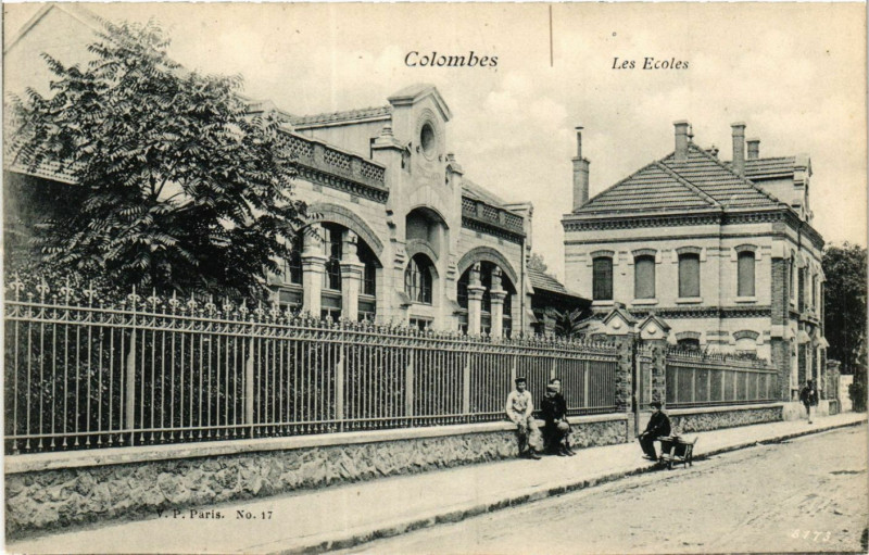 Carte postale ancienne Colombes Les Ecoles à Colombes