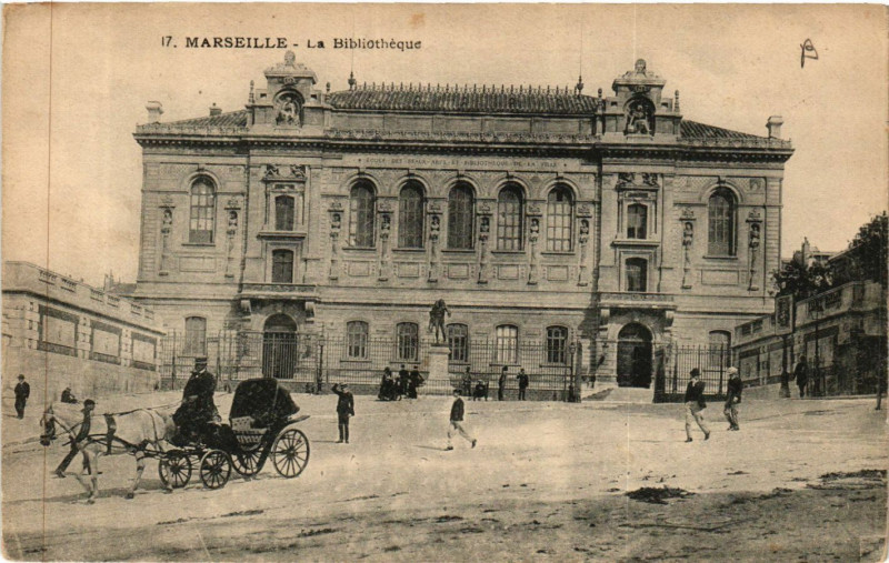 Carte postale ancienne Marseille La Bibliotheque à Marseille