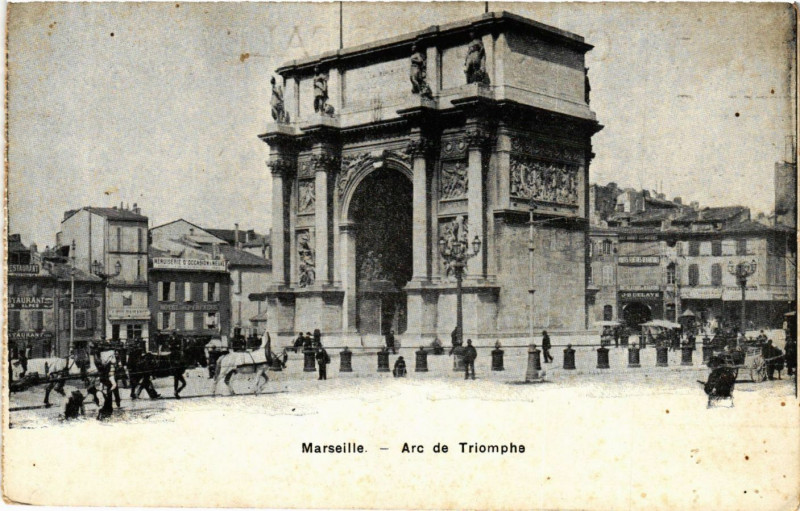Carte postale ancienne Marseille Arc de Triomphe à Marseille