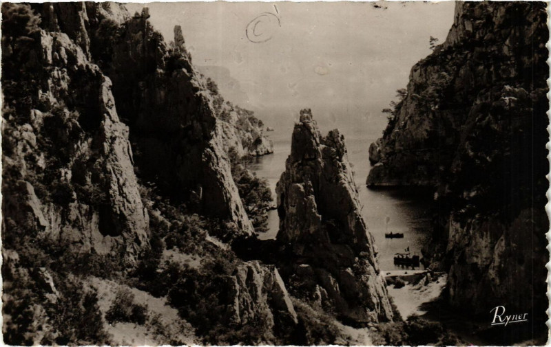 Carte postale ancienne Cassis Calanque d'En Vau à Cassis
