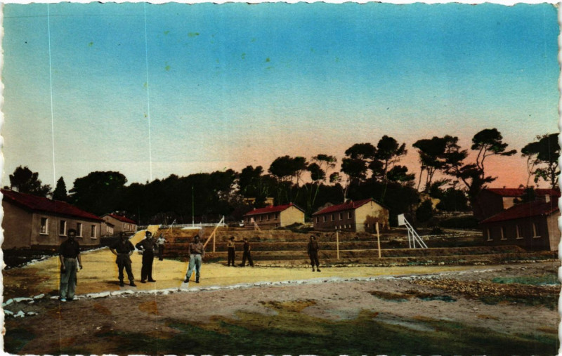 Carte postale ancienne Aubagne Camp de la Demande à Aubagne